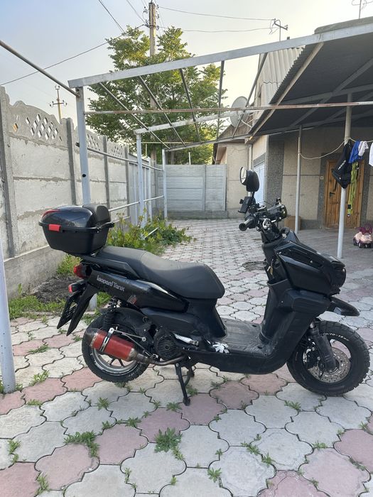 Продам мопед Танк