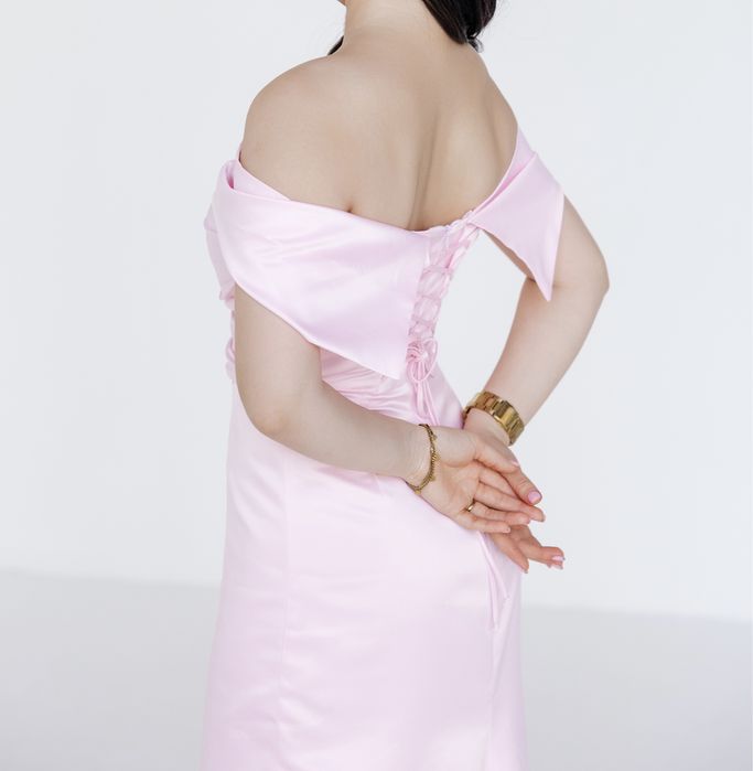 Продам дизайнерское платье!