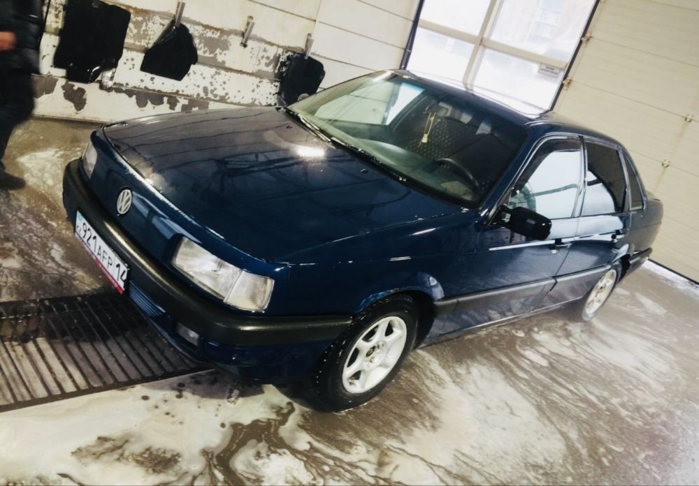 Продам машину Пассат Б3 1991г Моник
