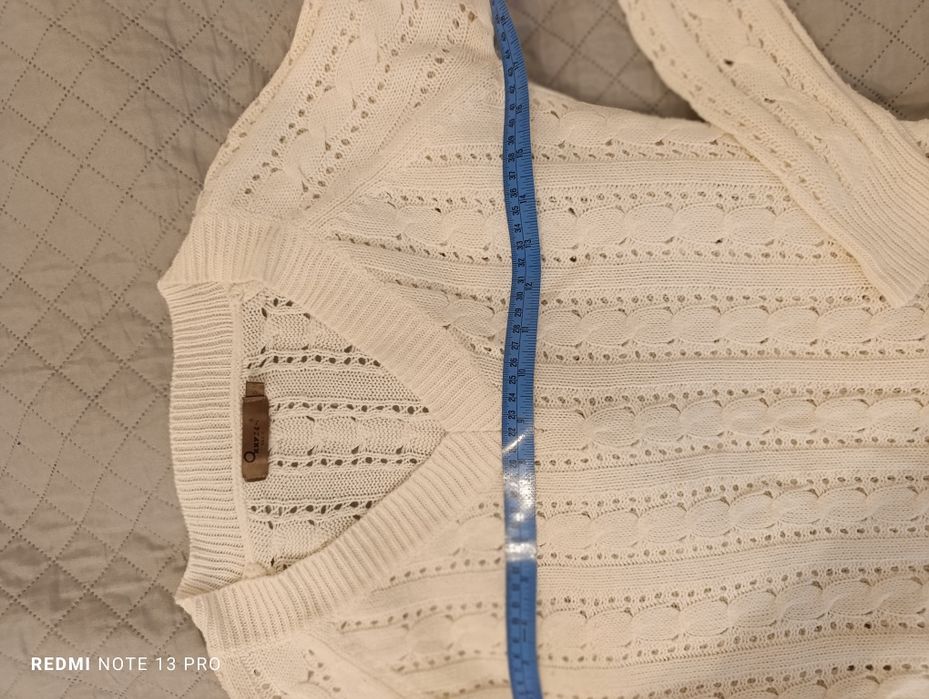 Bluza  pulover alb unt