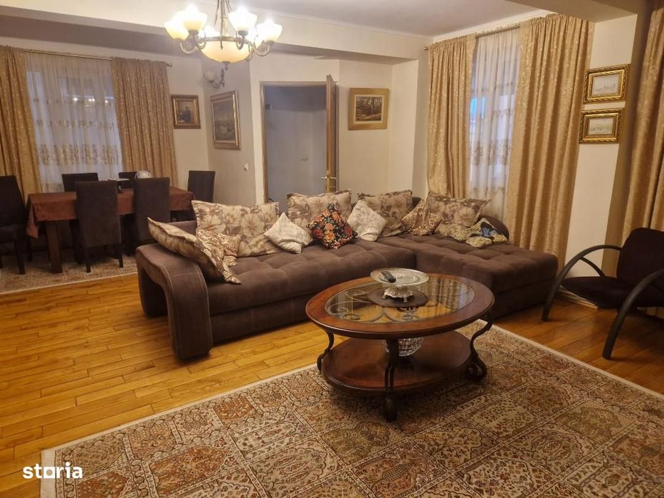 Casă de vânzare zona centrală