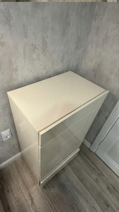 Комод и шкаф IKEA