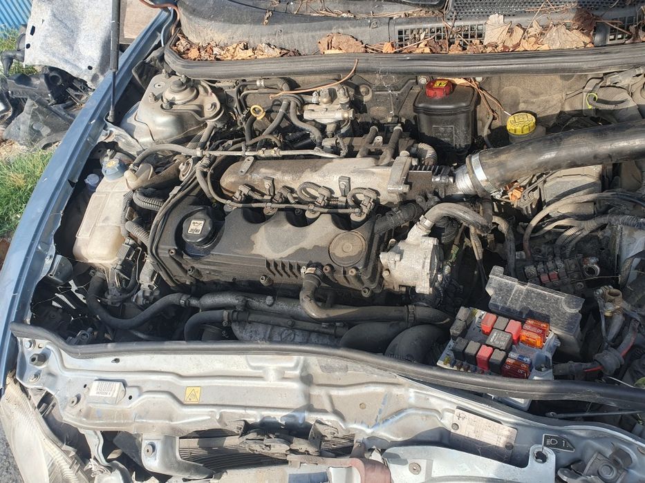 Alfa Romeo 147 1.9 JTD 115 - НА ЧАСТИ