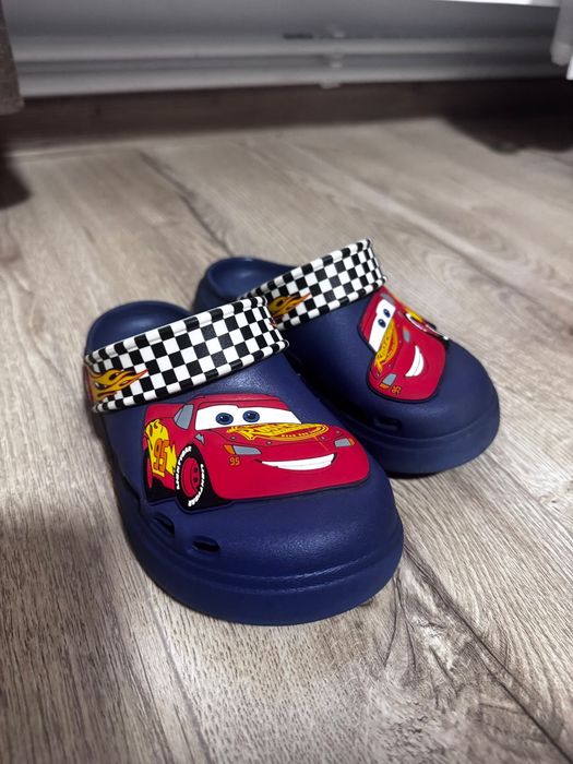 Lot 9 perechi încălțăminte copii – New Balance, Puma, Crocs, BOSS