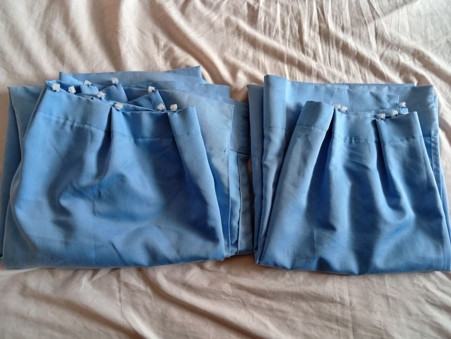 2 бр. завески светло сини 1,32 м./1.32 м