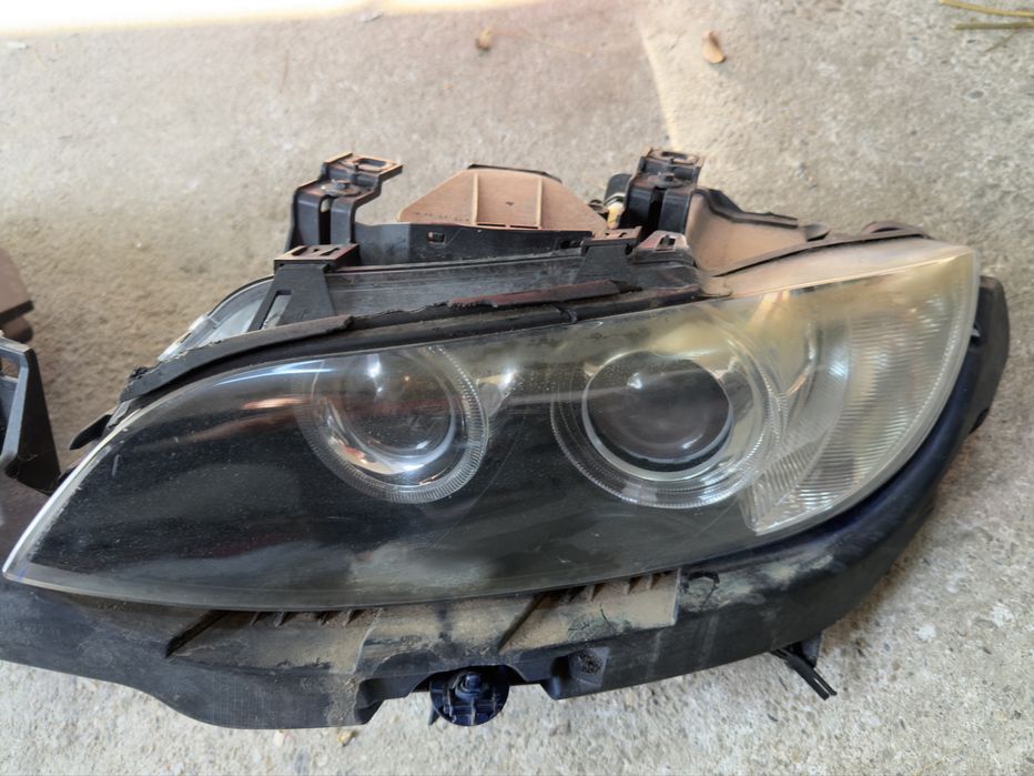 Far Fariuri Bi-Xenon BMW e92 e93 stanga dreapta complet