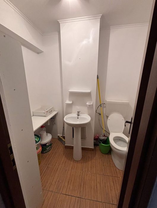 Spațiu comercial de închiriat