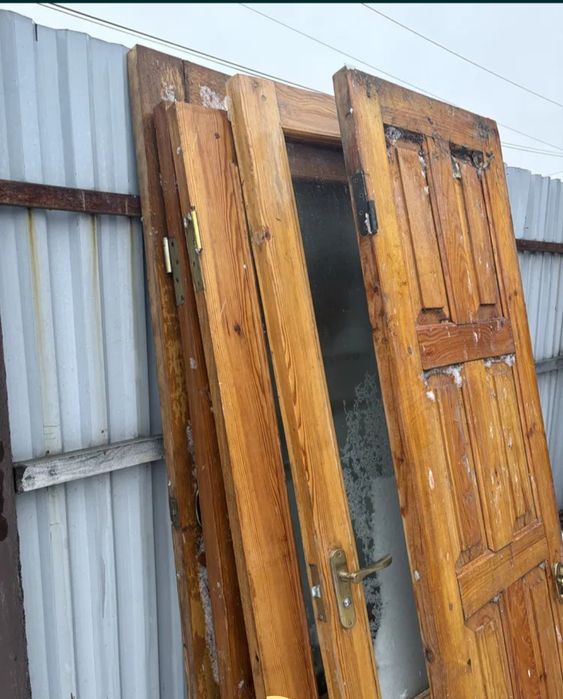 Деревянные двери окна б/у