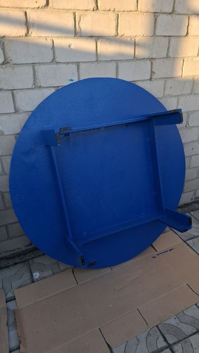 Продам круглый стол