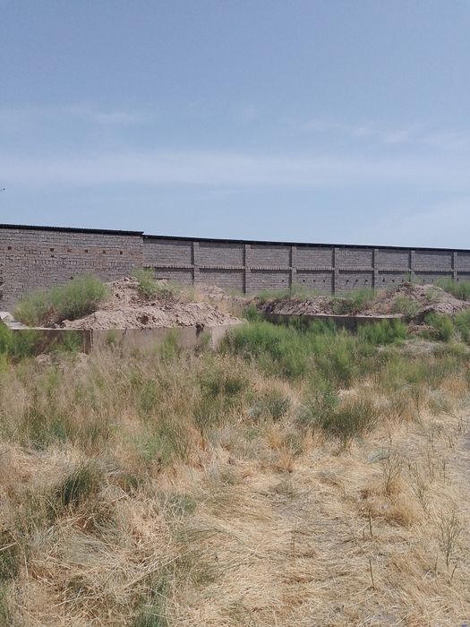 Карши. Новый Шойхуджа. Возле металалома Сотилади участок 6 соток СРОЧ