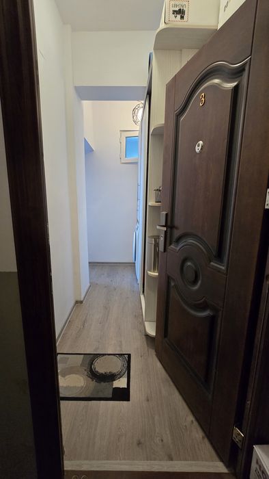 Vând Garsonieră modernă