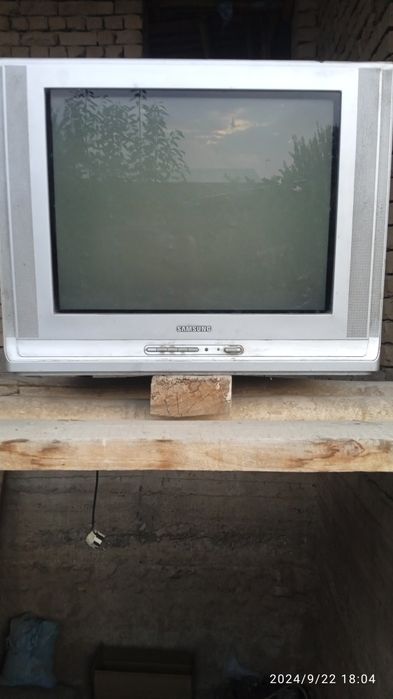 Televizor Samsung hali usta kormagan