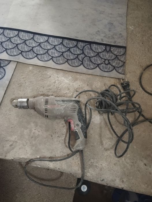 Електроинструмент