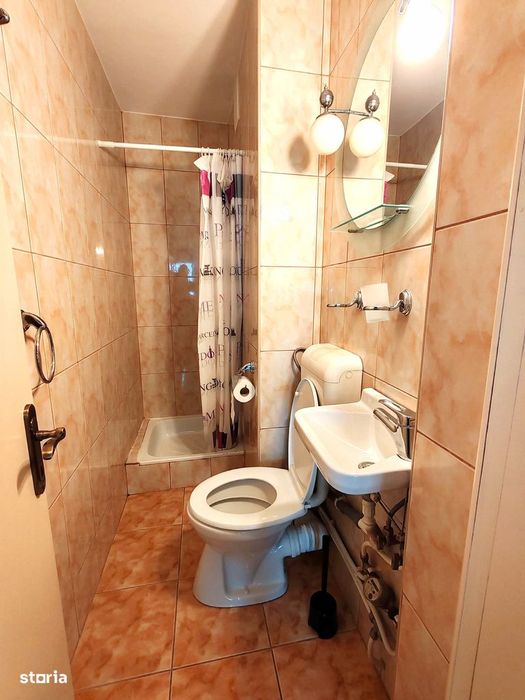 Apartament 3 camere Ultracentral-Pitesti, mobilat si utilat, centrala