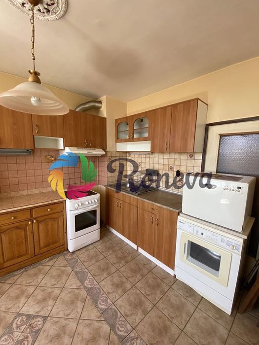 Продава се Четиристаен апартамент в Варна, Център - 80 кв.м за 2313 €/кв.м - Снимка #4