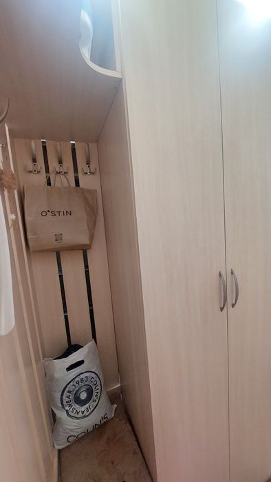 Продам шкаф в прихожую