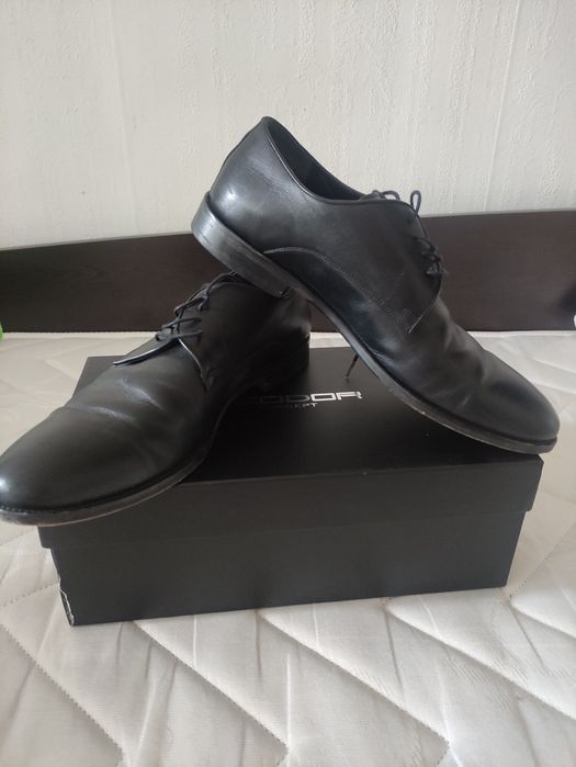 Два чифта мъжки обувки -45 номер