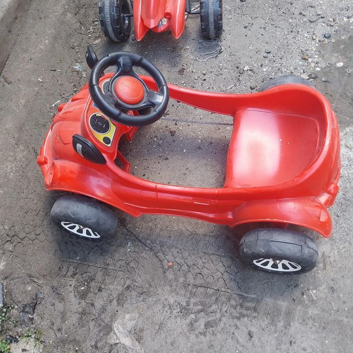 Детска кола хърби