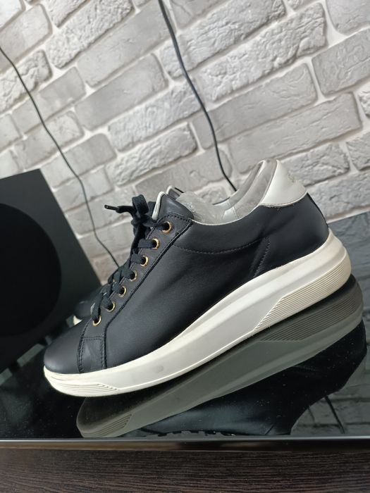 Кожаные кроссы Steve Madden