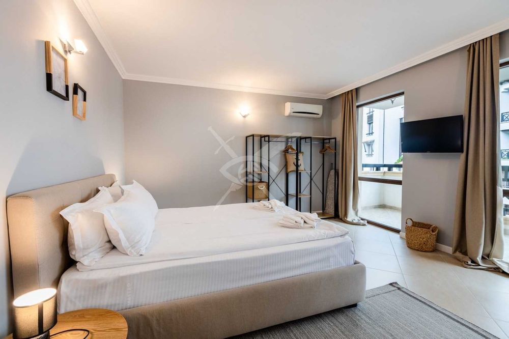 Тристаен апартамент в Лозенец 68231