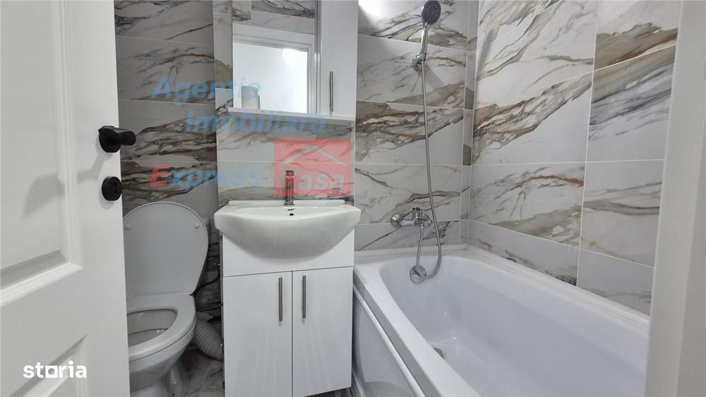 Apartament de vanzare, 3 camere, 2 dormitoare Tatarasi Nord