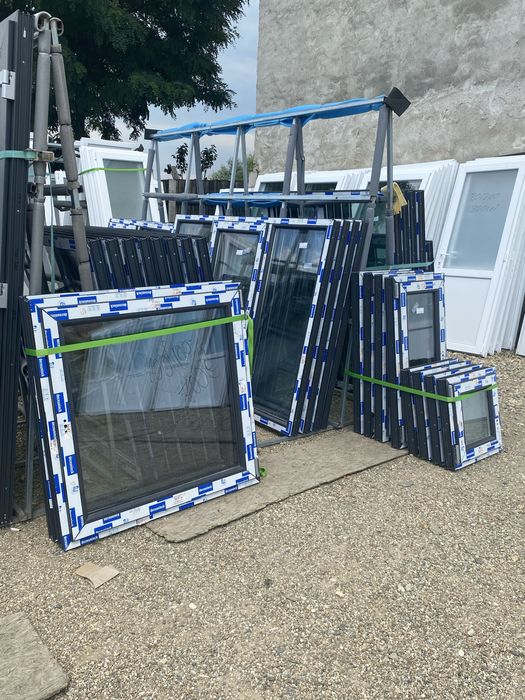 ferestre gri antracit noi de la 450 lei