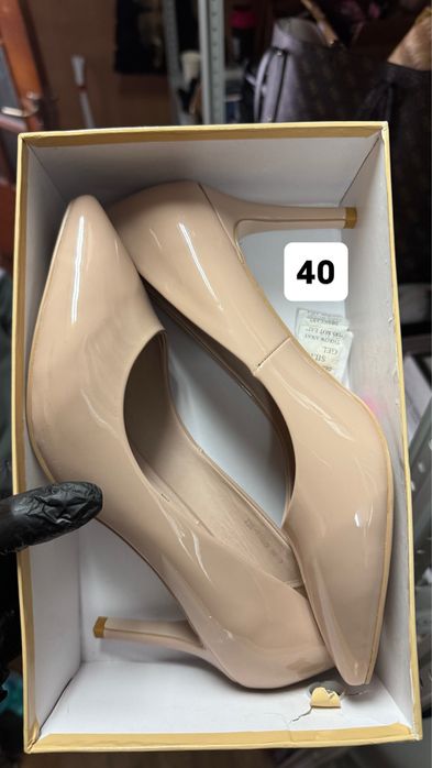 Новая женская обувь