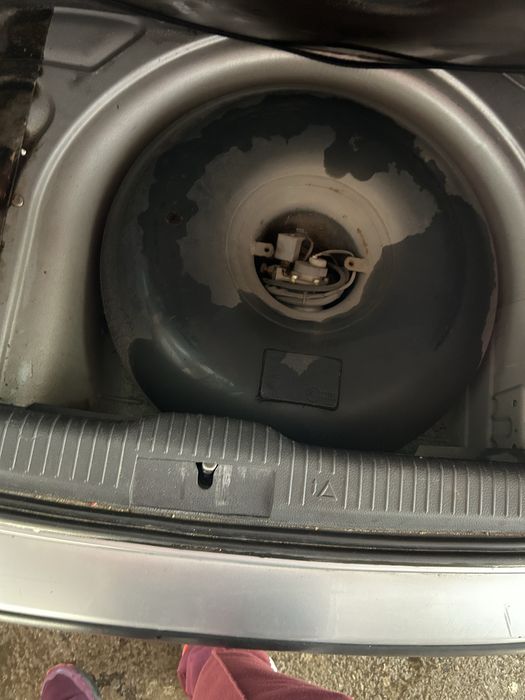 Volkswagen Polo-сив металик