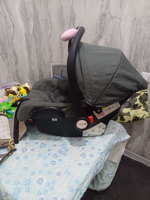 Продаётся фирменный авто люлька