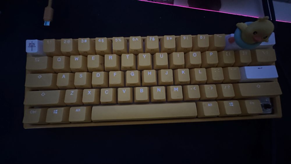 Ducky one 3 mini yellow