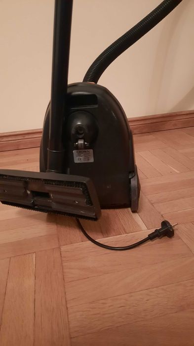 Прахосмукачка Crown 1000W