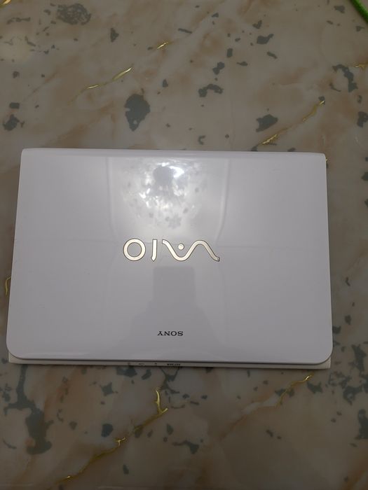 Sony vaio много запазен