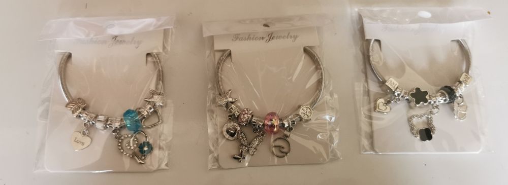 Гривни тип Пандора (Pandora) - цени от 5.85лв. до 8.90лв.