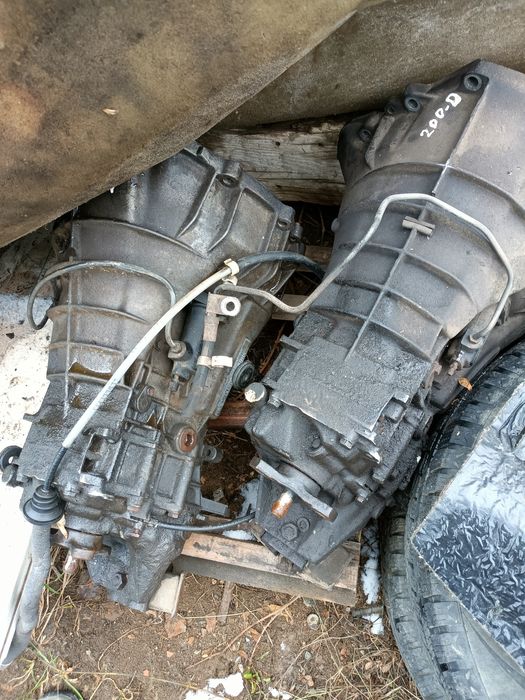 Части за Мерцедес 124