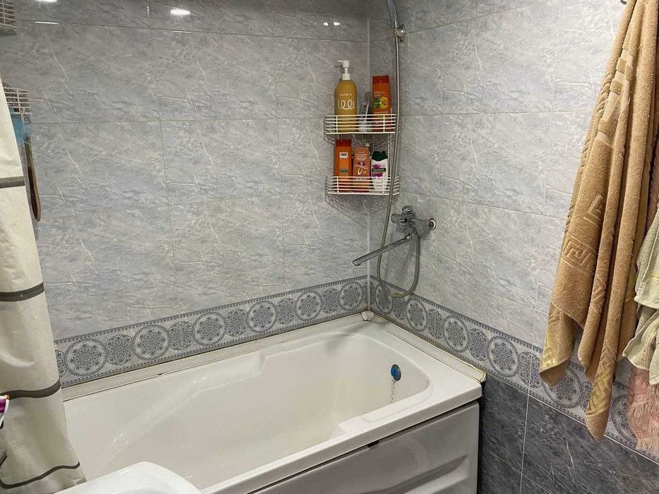 Срочно Янгийул шахар, ГАИ олдида 3,5 сотих 5 та хона