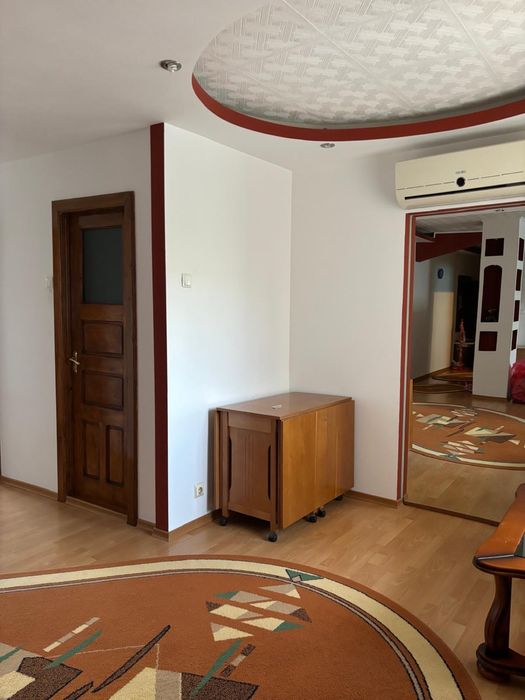 Apartament 4 camere de inchiriat - Mioveni