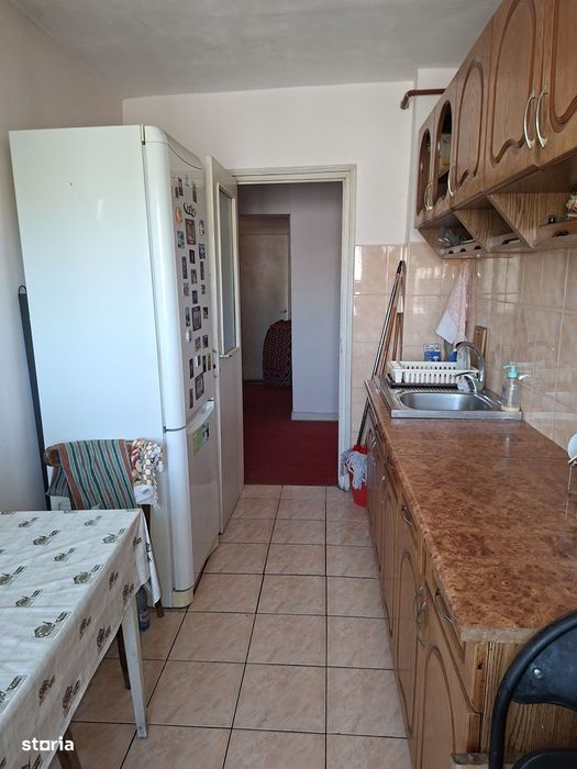 Apartament 4 camere Rovine