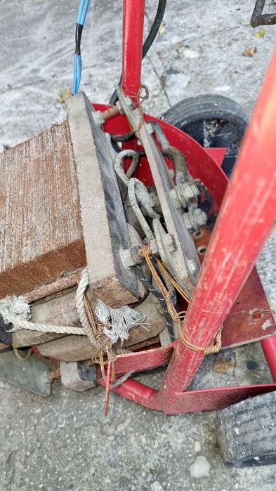 Aparat de sudură cu transformator – FUNCȚIONAL – construcție robustă, pe roți
