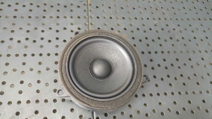 Boxa audio stanga spate bmw x3 g01 f97 6513680962902 18353410
