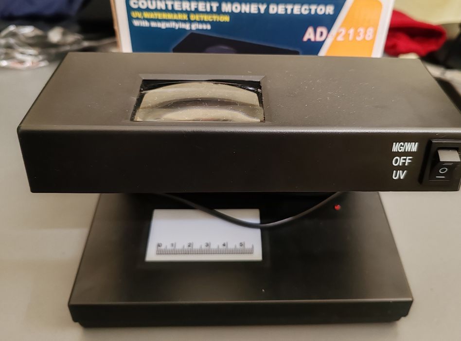 Детектор за пари