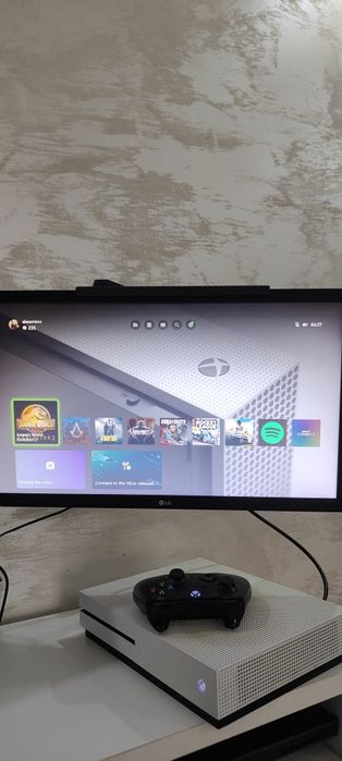 Xbox one S+ controller