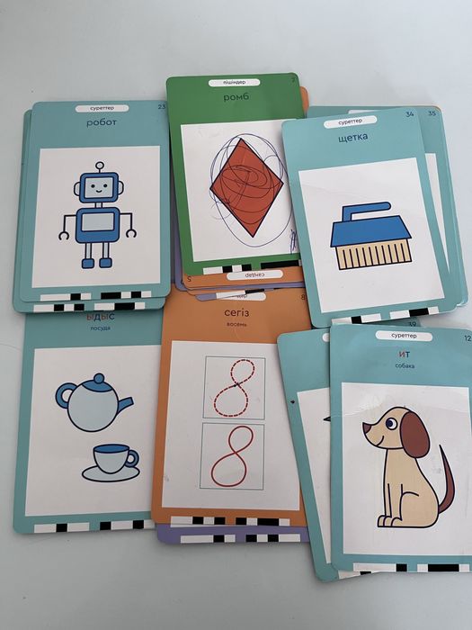 Развивающие игрушки/карточки