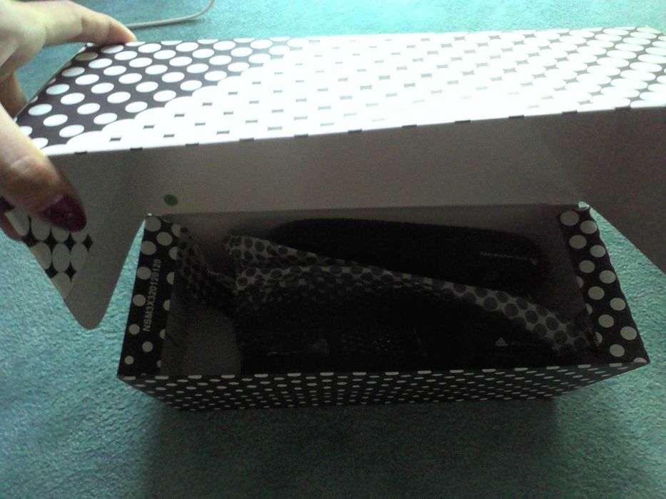 НОВИ черни джапанки на adidas StellaMcCartney