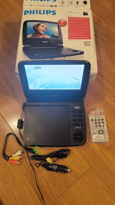 DVD Player Portabil Philips PET716 – NOU/Nefolosit, Cutie Completă, DivX