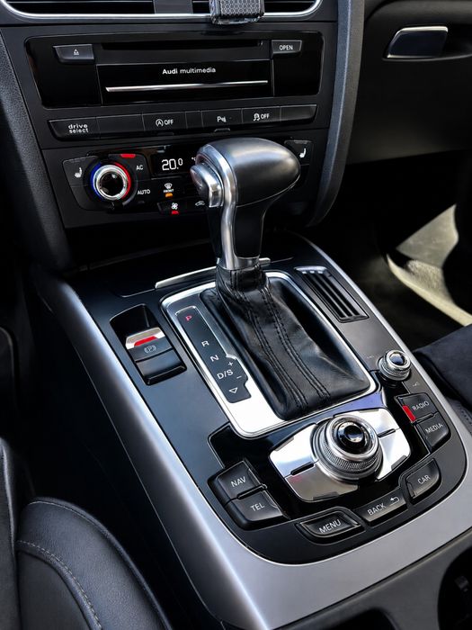 Vând Audi A5- automată