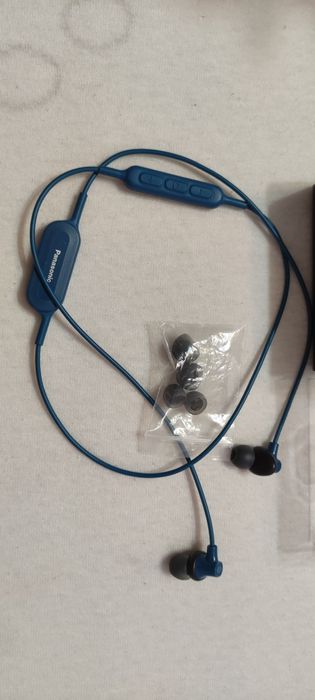 Bluetooth headphones Panasonic RP-NJ310B
