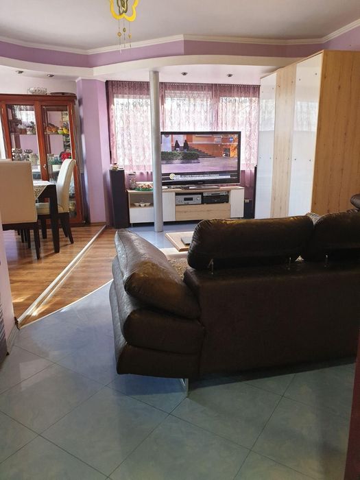 Продава се Двустаен апартамент в Бургас, Изгрев - 68 кв.м за 1335 €/кв.м - Снимка #5