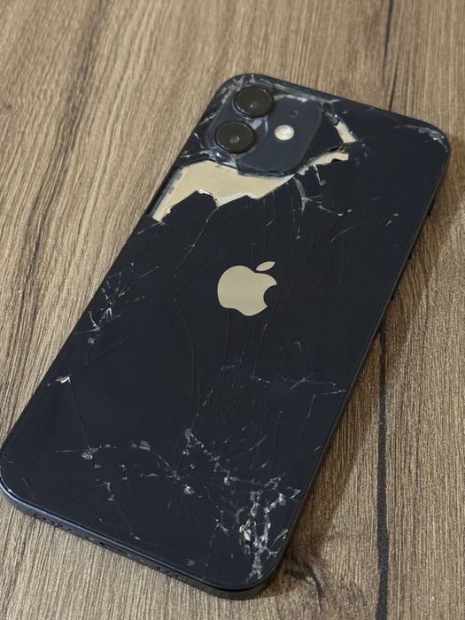iphone 12 cu baterie 100%