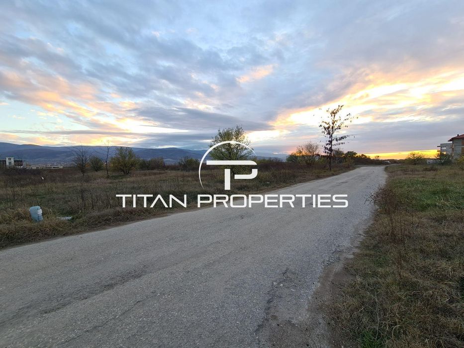 Парцел за продажба в кв. Беломорски