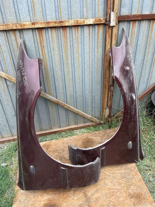 Крылья Мазда 626 Американец